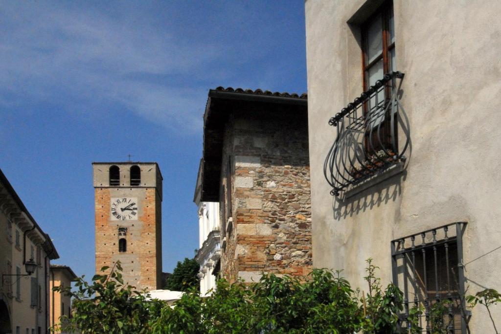 Апартаменти Antica Dimora Dell'Ortolano Castellaro  Екстер'єр фото